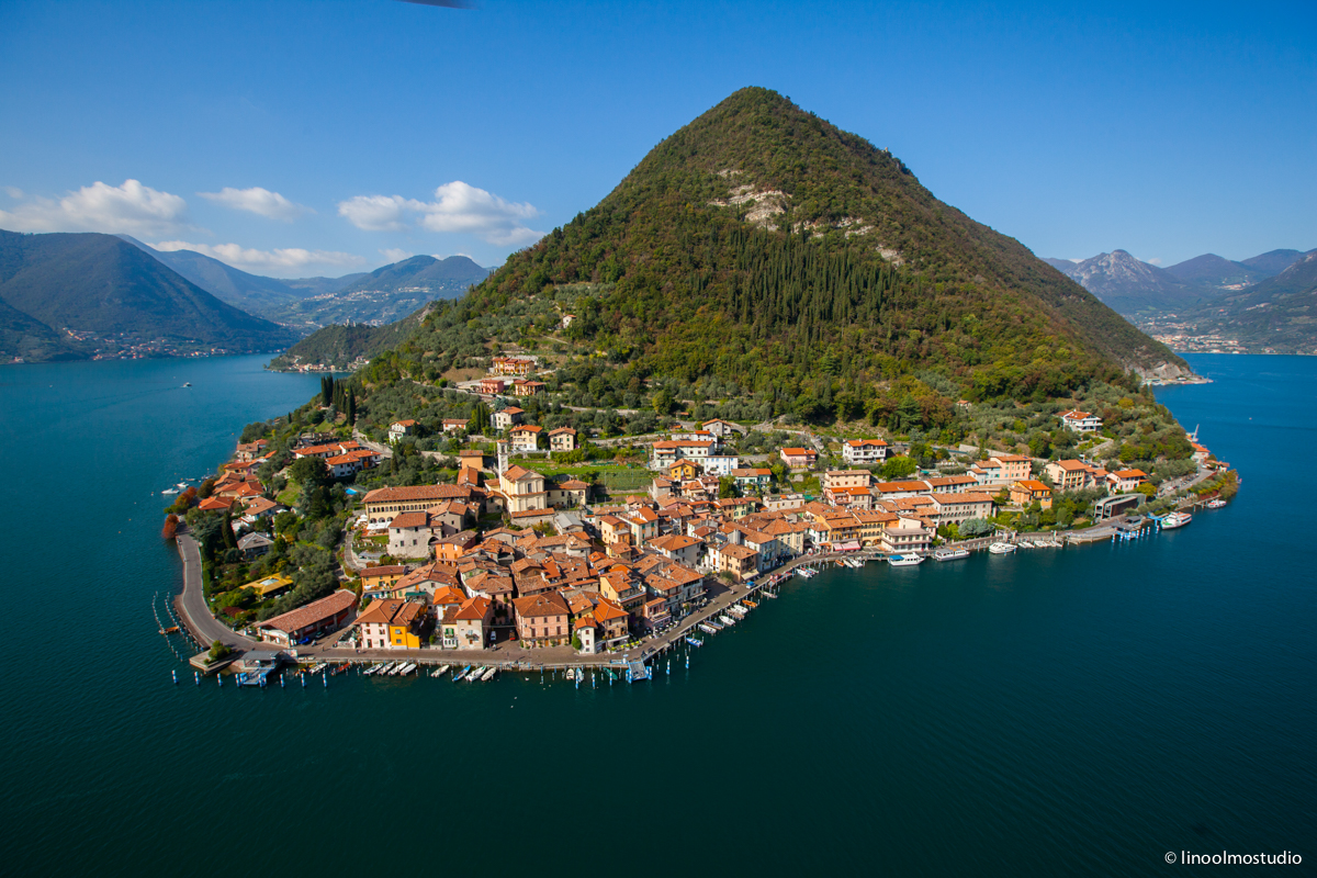 family-bike-residence-Monte Isola